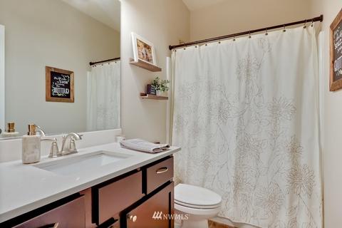 639 Bondgard, Enumclaw, WA 98022 photo 19