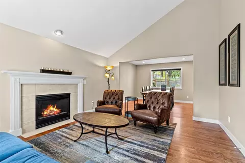 23524 25 Dr SE, Bothell, WA 98021 photo 4