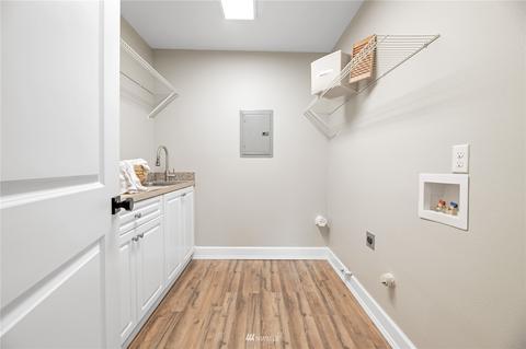 3315 Rockefeller Ave #1, Everett, WA 98201 photo 24