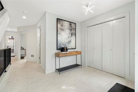 307 17th Ave E, Seattle, WA 98112 photo 13