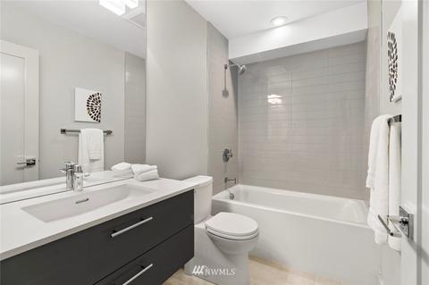 307 17th Ave E, Seattle, WA 98112 photo 20
