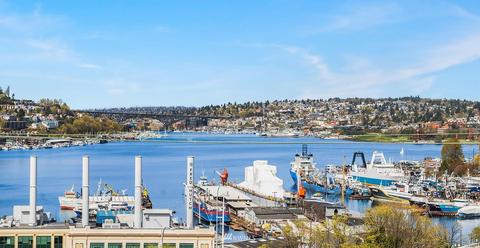 1114 Lakeview Blvd E #E, Seattle, WA 98102 photo 1