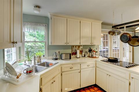 20414 W Richmond Rd, Bothell, WA 98021 photo 10