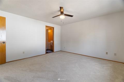 729 Tipsoo Loop S, Rainier, WA 98576 photo 14