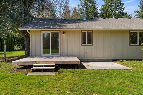 729 Tipsoo Loop S, Rainier, WA 98576 photo 20