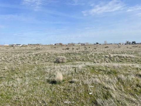 13297 Road A5 NW, Ephrata, WA 98823