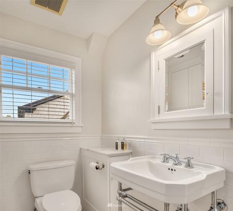 2146 E Hamlin St, Seattle, WA 98112 photo 20