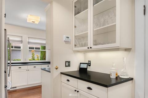2146 E Hamlin St, Seattle, WA 98112 photo 14