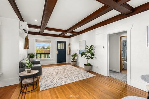 950 86th St N, Seattle, WA 98103 photo 8