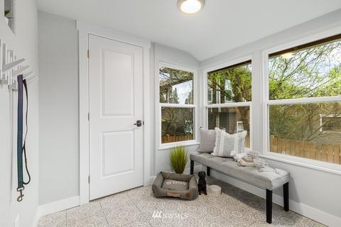 4674 Eastern Ave N, Seattle, WA 98103 photo 14