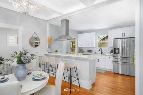 4674 Eastern Ave N, Seattle, WA 98103 photo 10