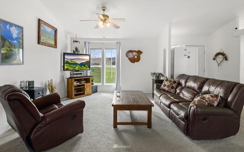 3350 E Taneum Rd, Thorp, WA 98946 photo 12