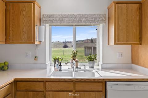 3350 E Taneum Rd, Thorp, WA 98946 photo 16