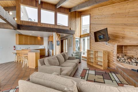 8078 Sandy Hook Dr, Clinton, WA 98236 photo 40