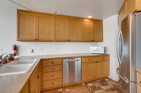 8078 Sandy Hook Dr, Clinton, WA 98236 photo 7