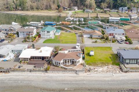 8078 Sandy Hook Dr, Clinton, WA 98236 photo 32