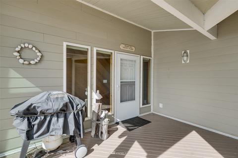 8078 Sandy Hook Dr, Clinton, WA 98236 photo 16