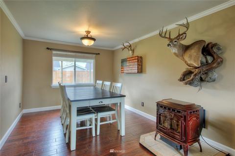 312 Whitley St NW, Orting, WA 98360 photo 5