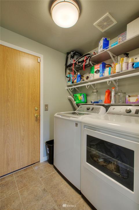 312 Whitley St NW, Orting, WA 98360 photo 21
