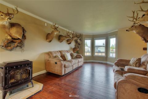 312 Whitley St NW, Orting, WA 98360 photo 2