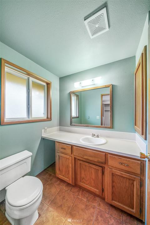 2249 Mchugh Ave, Enumclaw, WA 98022 photo 14