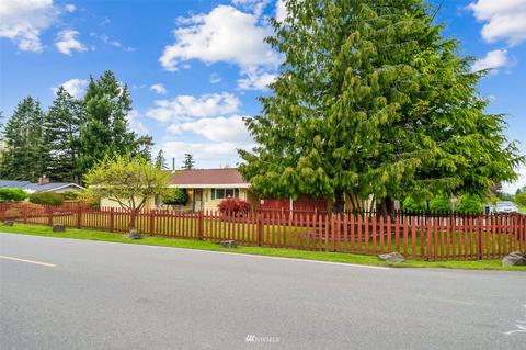 2249 Mchugh Ave, Enumclaw, WA 98022 photo 2