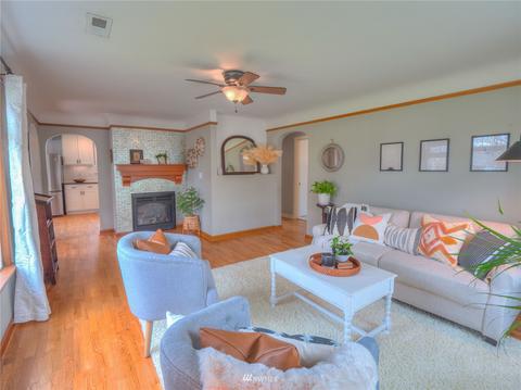 1931 Park St, Enumclaw, WA 98022 photo 5
