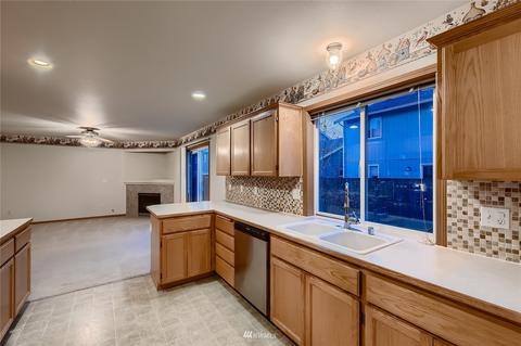 7819 207th St E, Spanaway, WA 98387 photo 11