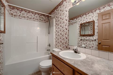 7819 207th St E, Spanaway, WA 98387 photo 19