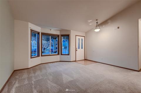 7819 207th St E, Spanaway, WA 98387 photo 7