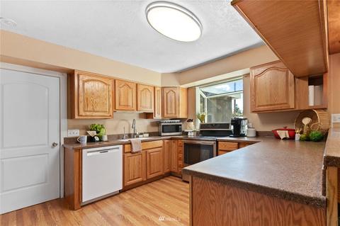 8022 Dean Dr, Custer, WA 98240 photo 14