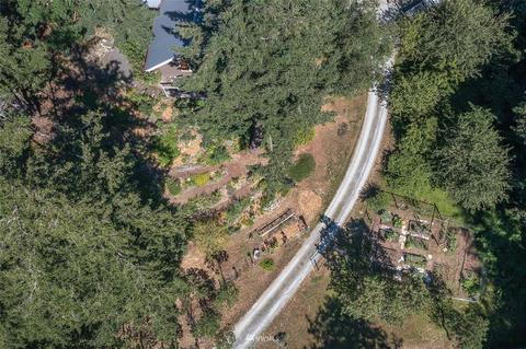 111 Gafford Ln, Eastsound, WA 98245 photo 3