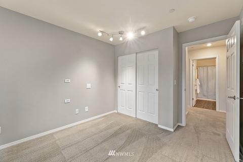 606 228th St SW #J-203, Bothell, WA 98021 photo 17