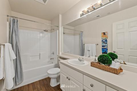 606 228th St SW #J-203, Bothell, WA 98021 photo 18