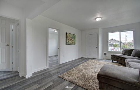 357 17th Ave, Longview, WA 98632 photo 4