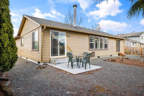 600 Wallace Ave, Enumclaw, WA 98022 photo 3