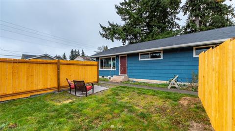 1017 Pecks Dr, Everett, WA 98203 photo 3