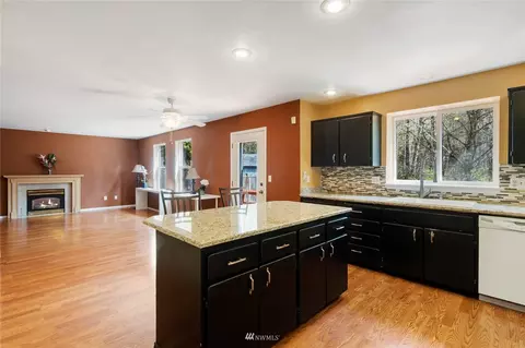 8720 203rd St E, Spanaway, WA 98387 photo 9