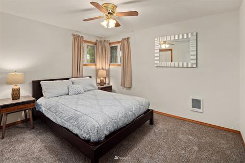 1027 Walnut St, Edmonds, WA 98020 photo 16