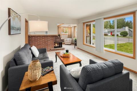 1027 Walnut St, Edmonds, WA 98020 photo 5