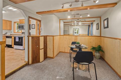 1027 Walnut St, Edmonds, WA 98020 photo 10