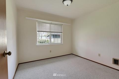 2723 Green River Ct, Enumclaw, WA 98022 photo 18