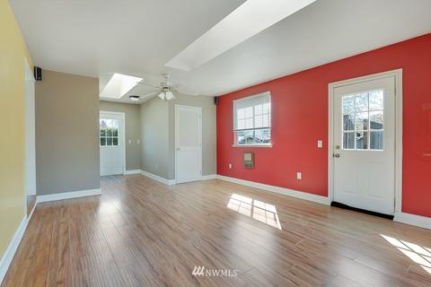 2723 Green River Ct, Enumclaw, WA 98022 photo 14
