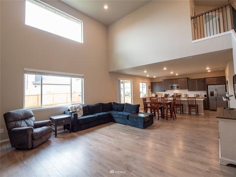 740 Mckinley St, Enumclaw, WA 98022 photo 9