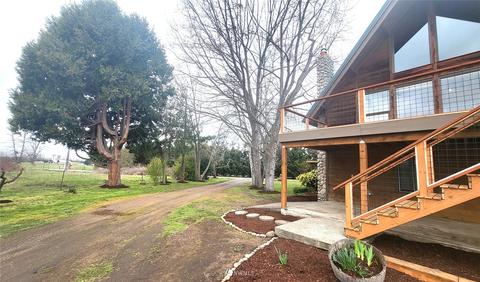 1040 Spath Rd, Sequim, WA 98382 photo 3