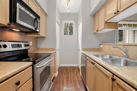 18930 Bothell Everett Hwy #H-102, Bothell, WA 98012 photo 8