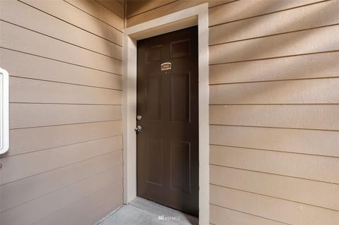 18930 Bothell Everett Hwy #H-102, Bothell, WA 98012 photo 4