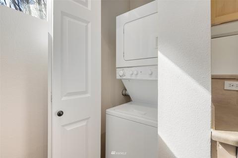 18930 Bothell Everett Hwy #H-102, Bothell, WA 98012 photo 11