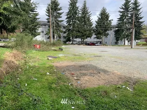 1200 47th St SE, Everett, WA 98203