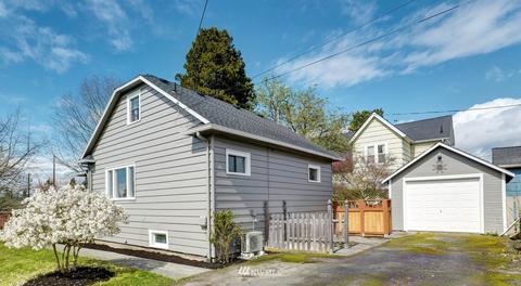 2031 Mcdougall Ave, Everett, WA 98201 photo 3